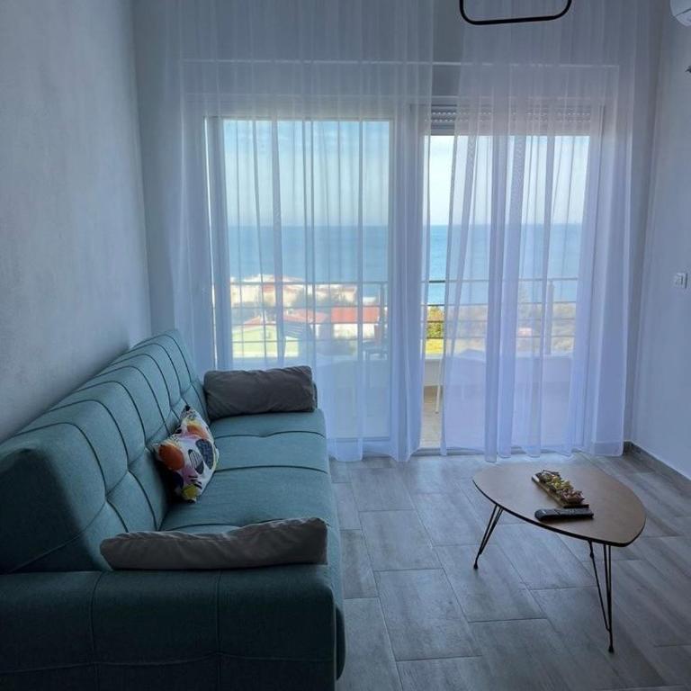 Apartment Complex with Pool in Bar, Montenegro - Apartment - 7