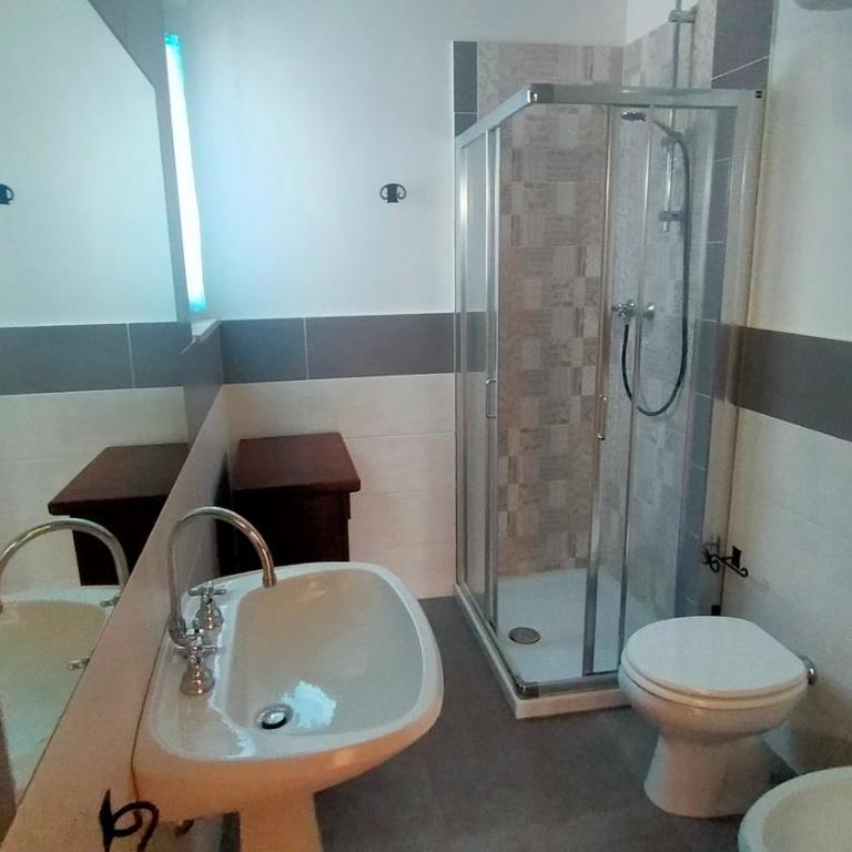 Villetta a schiera trilocale CON SPIAGGIA E PISCINA INCLUSI cod 492 - Taunus vacanze - Three-Bedroom House - 6