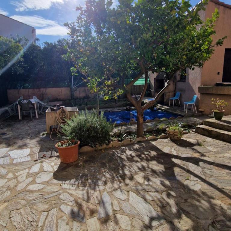 Appartement au premier étage dans maison de charme avec grand jardin au RDC - Apartamento de 2 dormitorios - 24