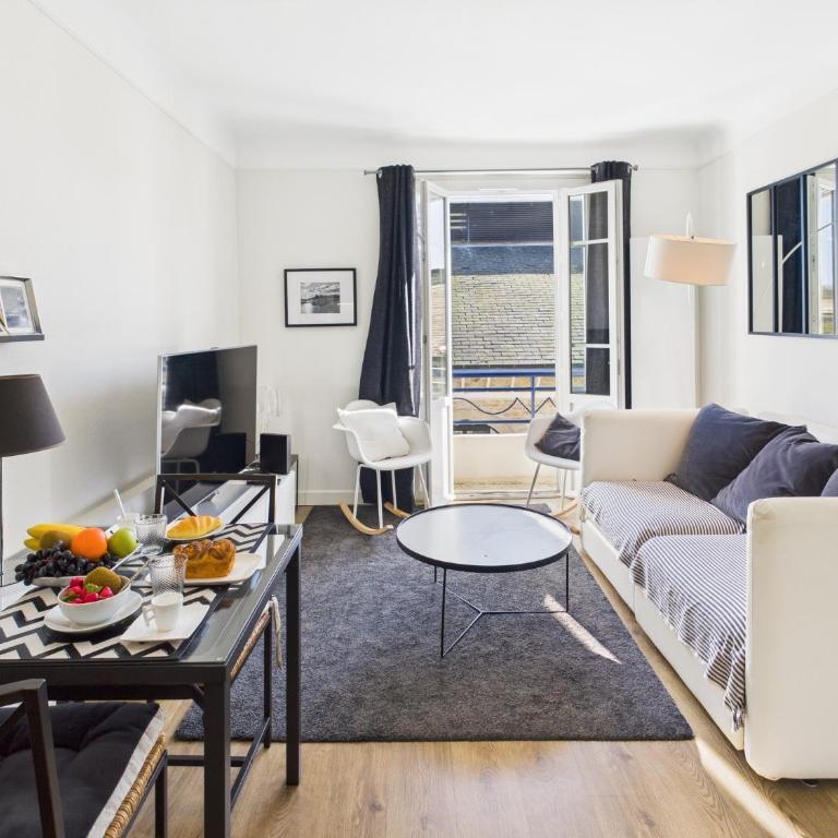 -HANNAH- Joli cocon avec vue sur la ville-close - Appartement - 1
