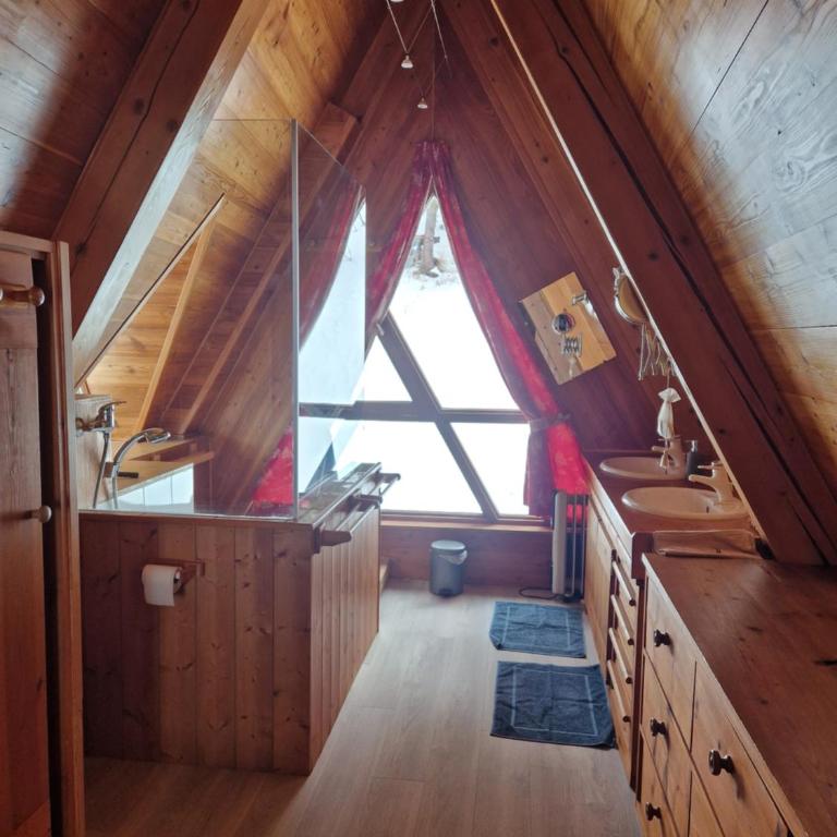 le chalet pointu de capucine - Chalet Supérieur - 13