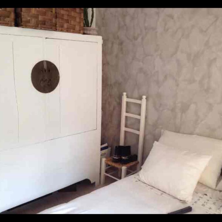 Piscina, relax e arte - Appartamento con 2 Camere da Letto - 19
