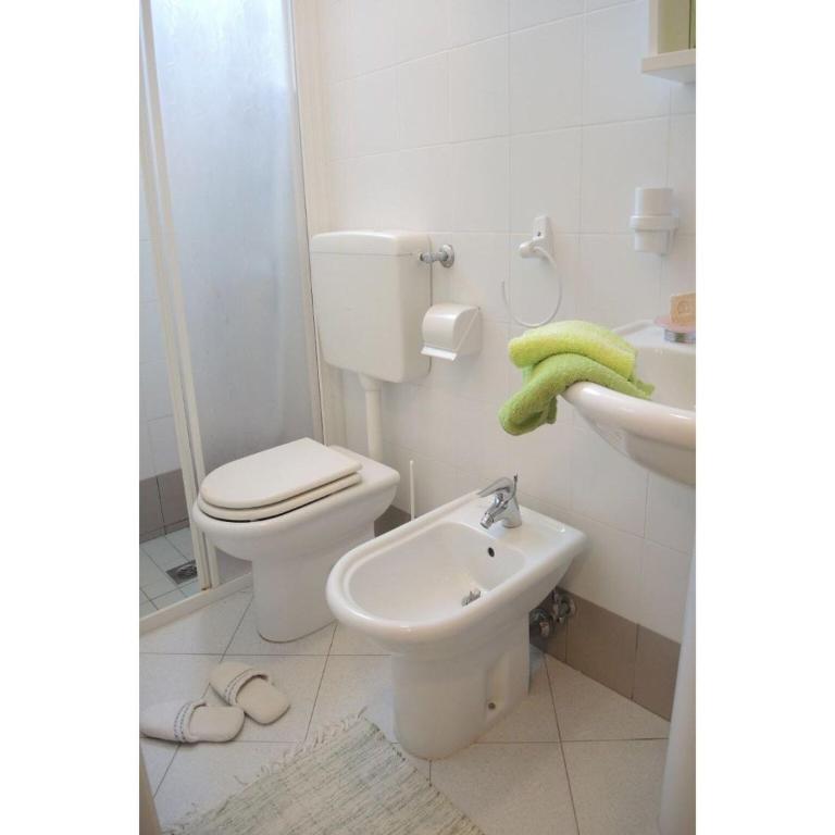Enjoy your holiday in our lovely flat with garden - Apartment - 12