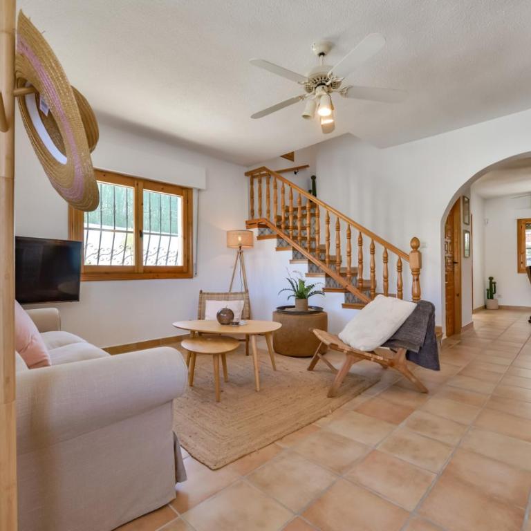 Villa El Somo in Albir - Three-Bedroom House - 22