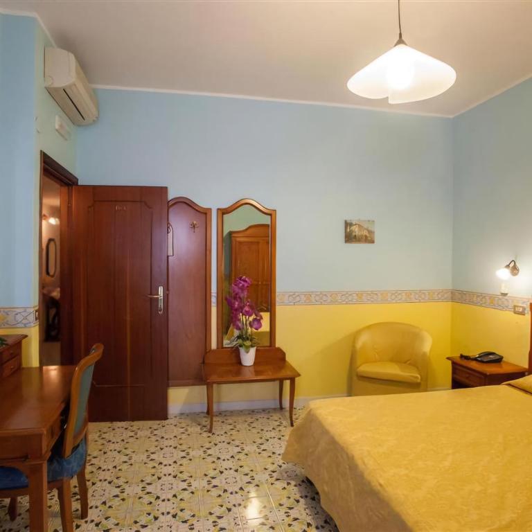 Amalfi Hotel centro storico - Camera Matrimoniale - 1