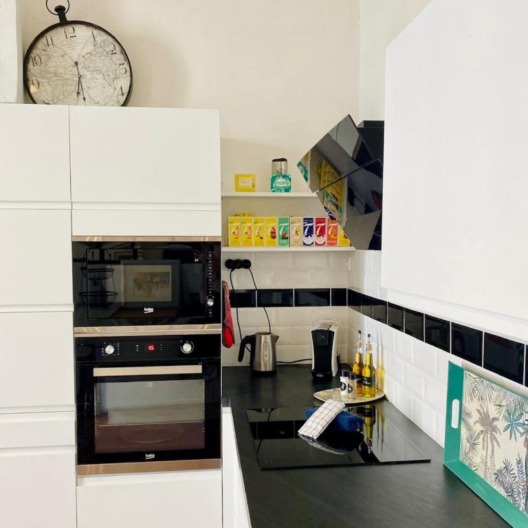 'Vieux Port' 102 m2 Standing, Clim, Garage - Apartment mit 3 Schlafzimmern - 31