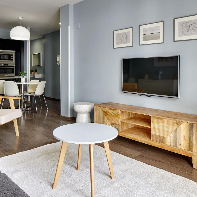 The Rentals Collection - Gros Arena II - Apartamento - 3