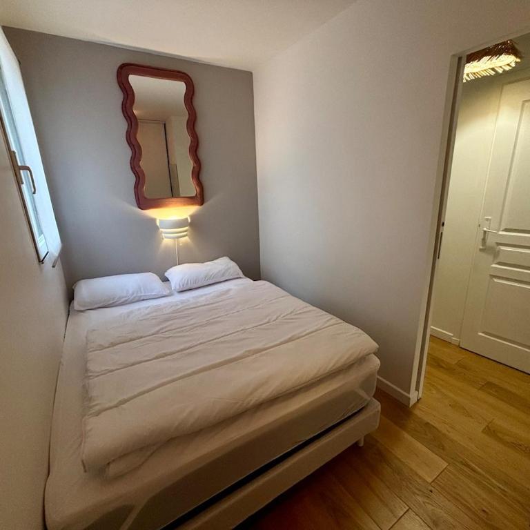 T2 en rez-de-jardin avec terrasse privative, résidence avec piscine et tennis - Apartamento de 1 dormitorio - 5