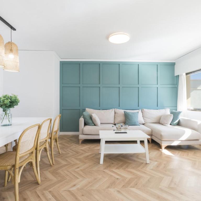 31 AG Aquamarina - Three-Bedroom Apartment with Sea View - 1