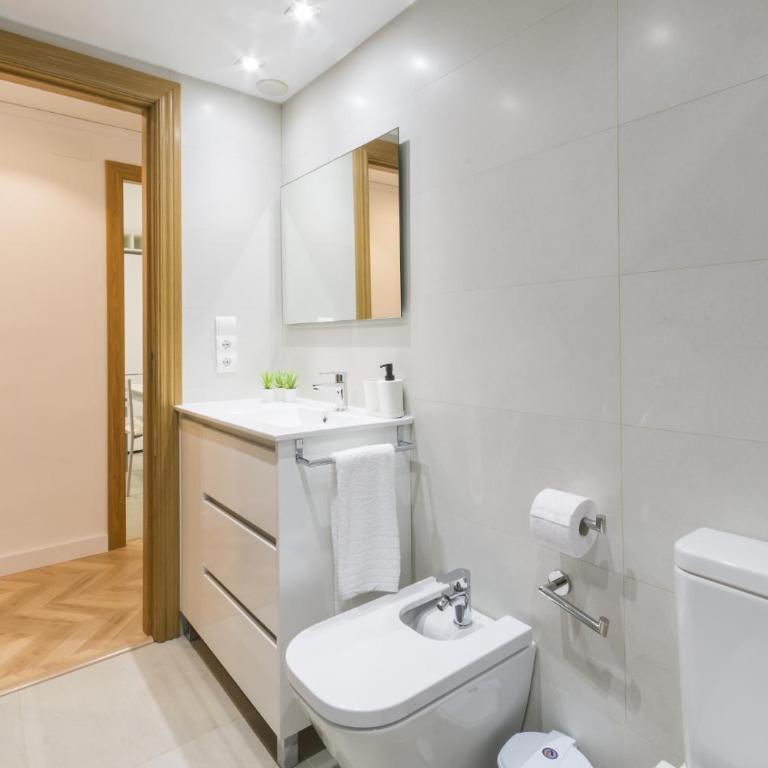 31 AG Aquamarina - Three-Bedroom Apartment with Sea View - 29