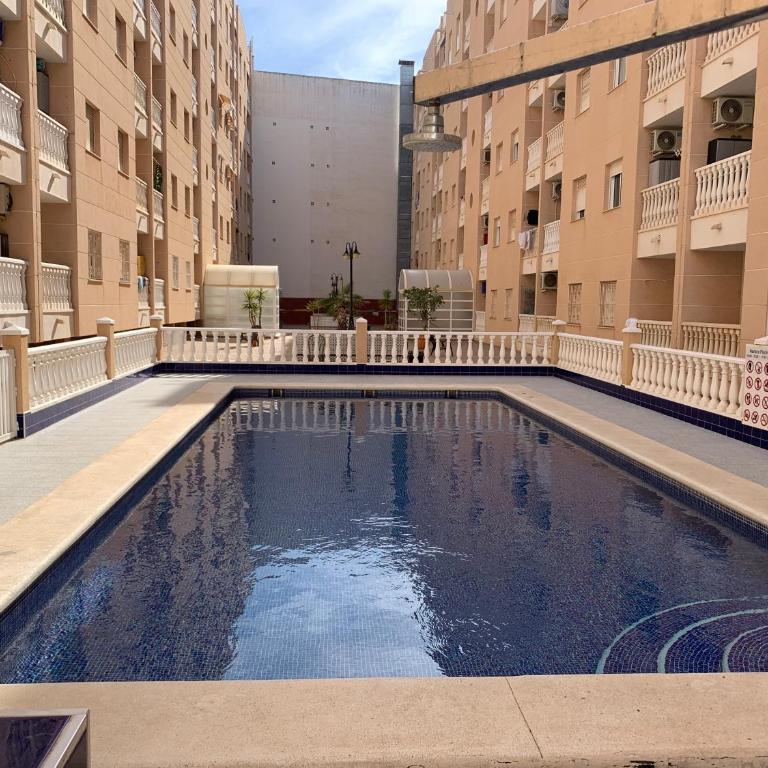 Casa Torrevieja beach 700M - One-Bedroom Apartment - 1