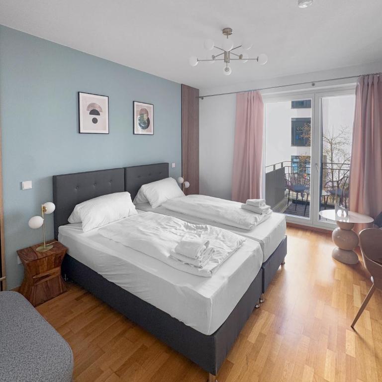 Flatista Homes - Nymphenburg Suites - Two-Bedroom Apartment with Balcony - 9