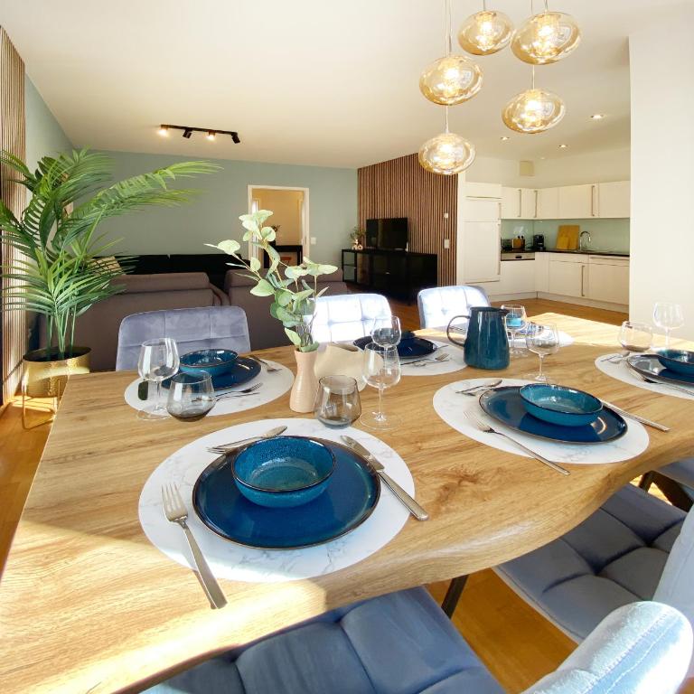 Flatista Homes - Nymphenburg Suites - Two-Bedroom Apartment with Balcony - 17