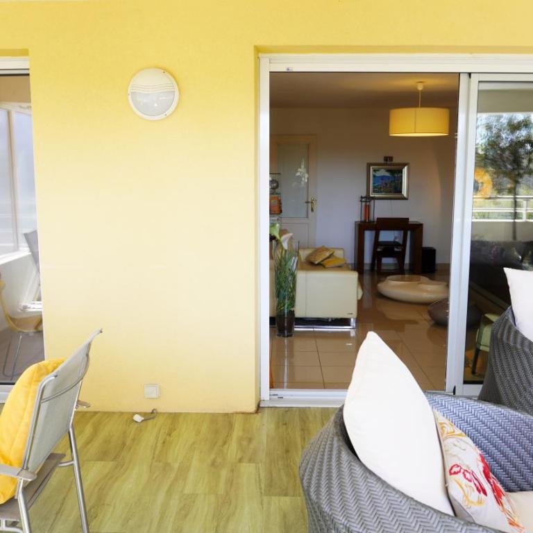 T3 avec vue sur la rivière, piscine, by Palmazur - Apartment mit 2 Schlafzimmern - 32