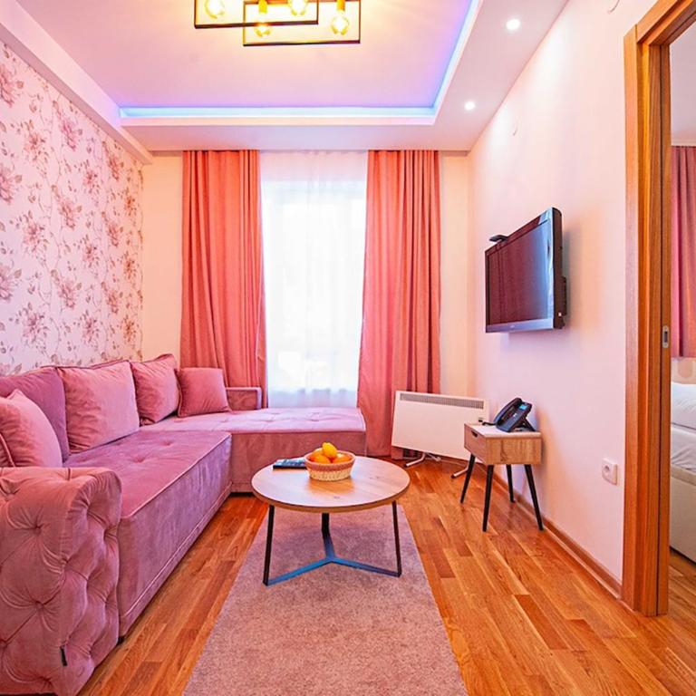 Apartmani Kraljevi Čardaci - Deluxe One-Bedroom Apartment (4 Adults) - 1