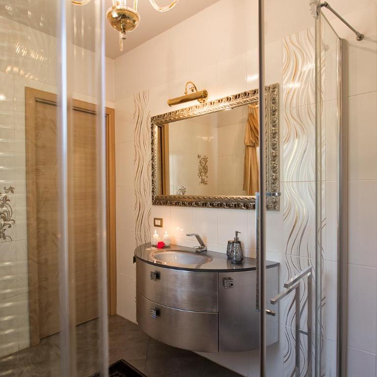 ClickSardegna Villa Paradiso with swimming pool large garden and tennis court - Villa con Piscina Privata - 48