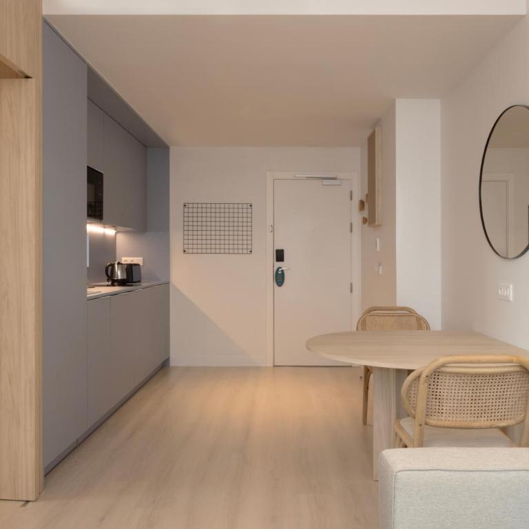 Staybridge Suites & Apartments Malaga by IHG - Suite de 1 dormitorio con sofá cama - 6