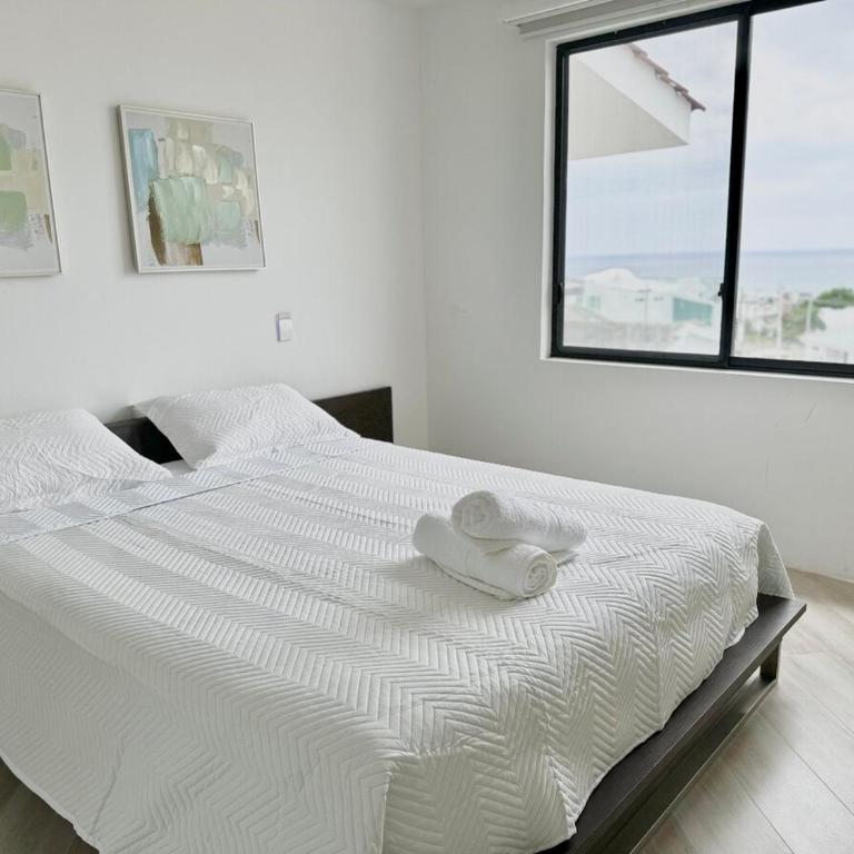 Beautiful, very spacious house - Four-Bedroom House - 25