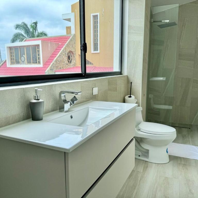 Beautiful, very spacious house - Four-Bedroom House - 31