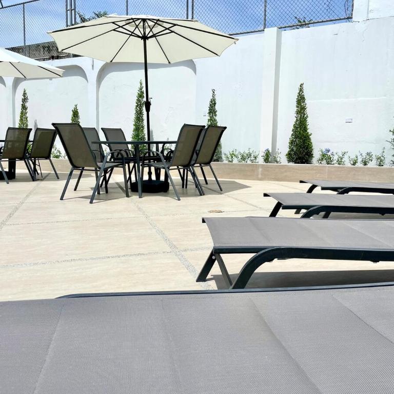 Beautiful, very spacious house - Four-Bedroom House - 32