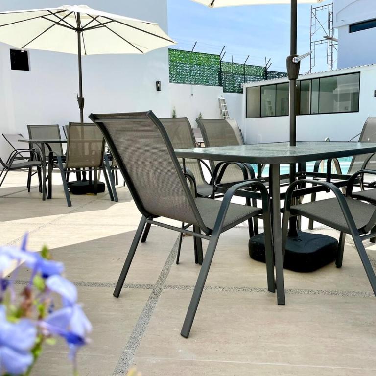 Beautiful, very spacious house - Four-Bedroom House - 35