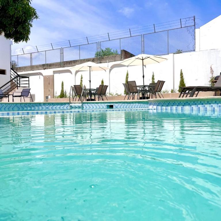 Beautiful, very spacious house - Four-Bedroom House - 41
