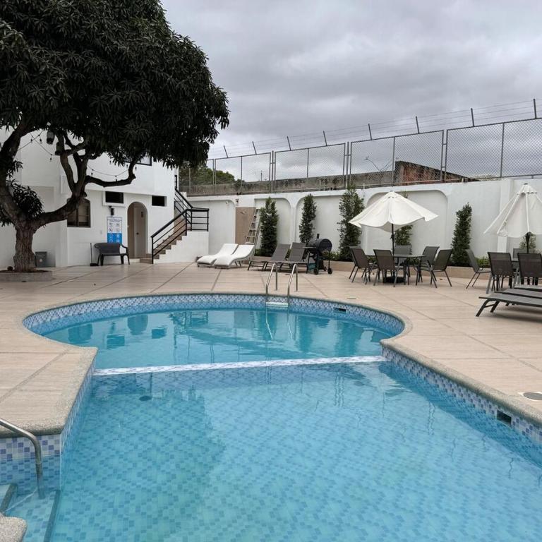 Beautiful, very spacious house - Four-Bedroom House - 49