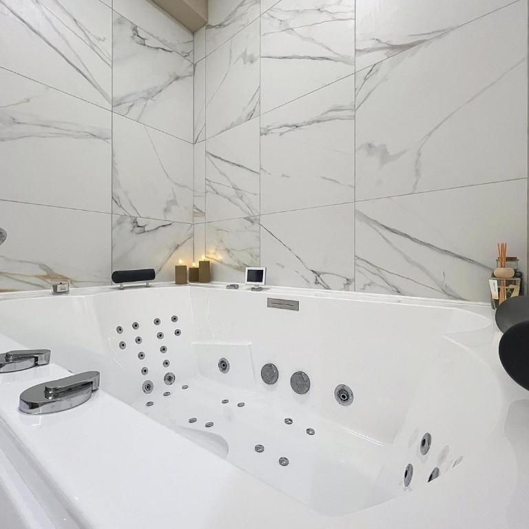 V' Appart SPA Moderne-Chic - Appartement 1 Chambre - 10