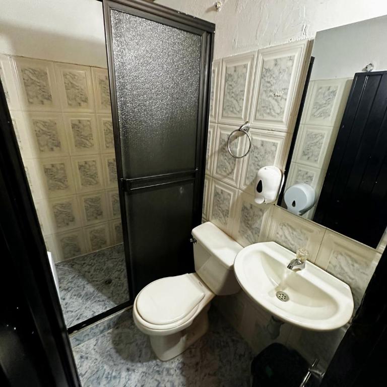 Hotel Mawill - Habitación Familiar - 3