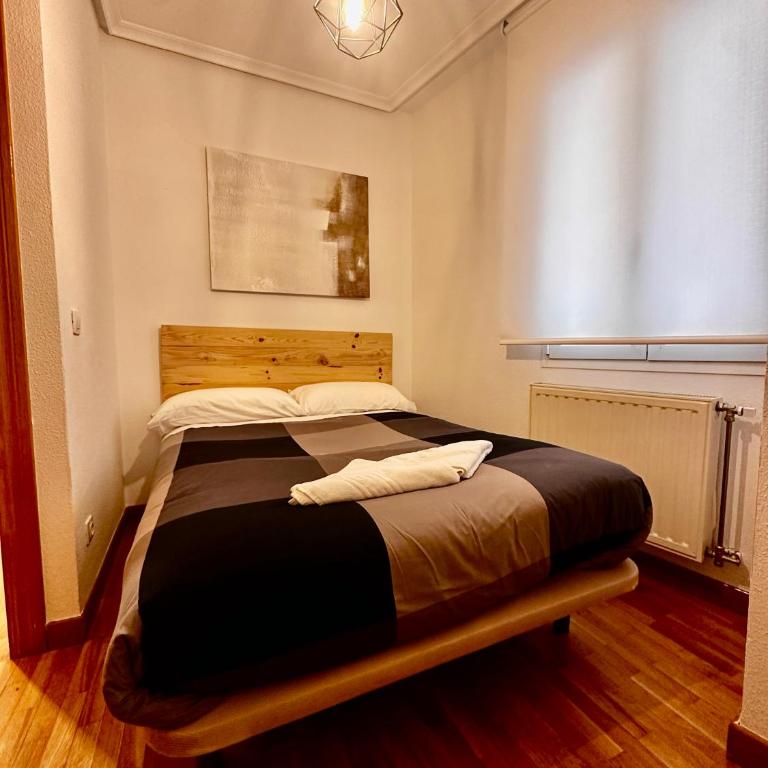 AtuaireHome Balcón con vistas a la Catedral de Burgos - Apartamento de 2 dormitorios - 8