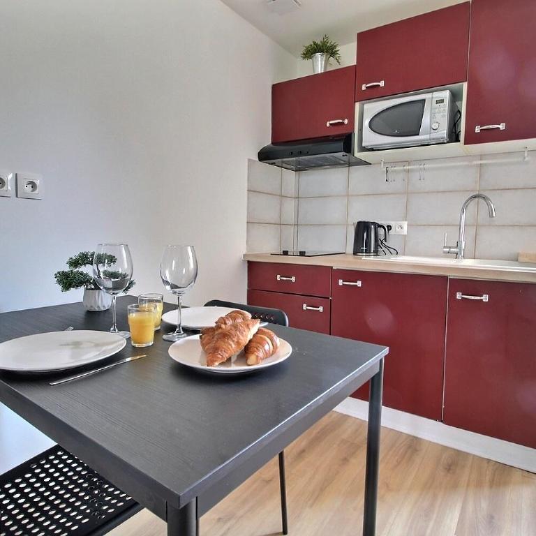 Duplex rénové - Proche centre-ville - Appartement 1 Chambre - 8