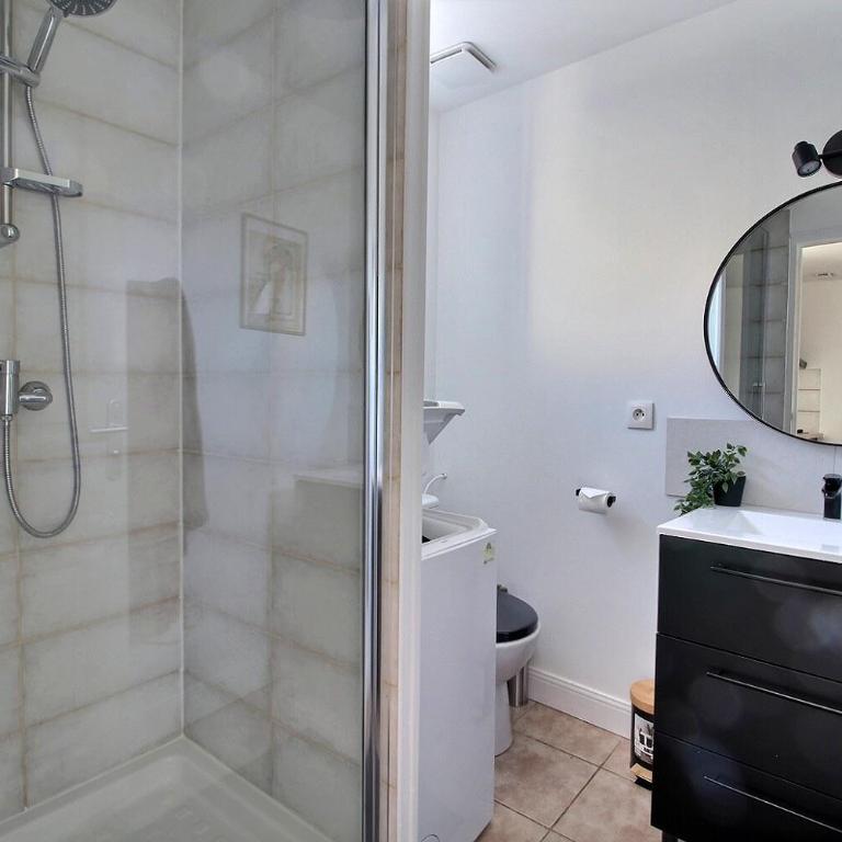 Duplex rénové - Proche centre-ville - Appartement 1 Chambre - 11