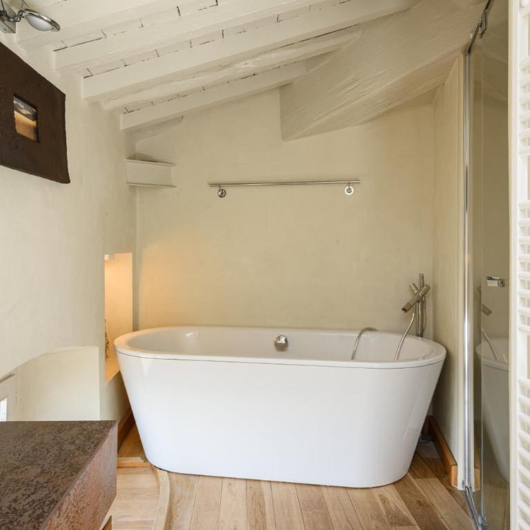 GOLDEN LUXE - Botero Loft Design Penthouse - Appartamento con 2 Camere da Letto - 11