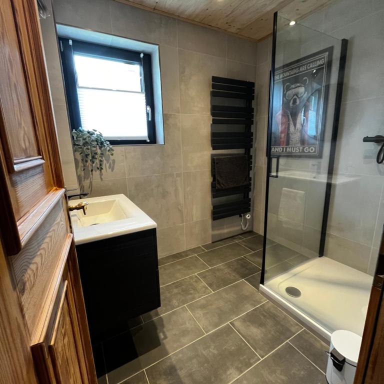 Luxury Guest House, Living Room, Kitchen and Games Room - Deluxe Zimmer mit Kingsize-Bett - 4