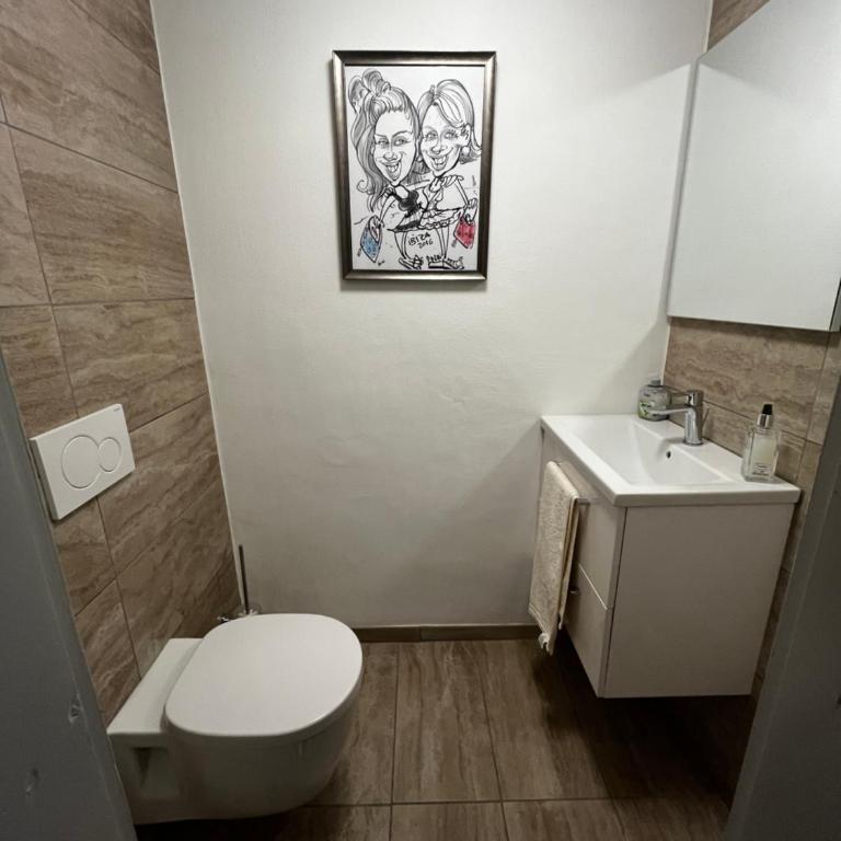Luxury Guest House, Living Room, Kitchen and Games Room - Deluxe Zimmer mit Kingsize-Bett - 13