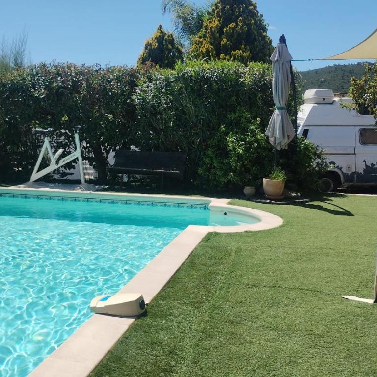 La Bastide Neuve des Oliviers - Two-Bedroom Apartment with View - 3