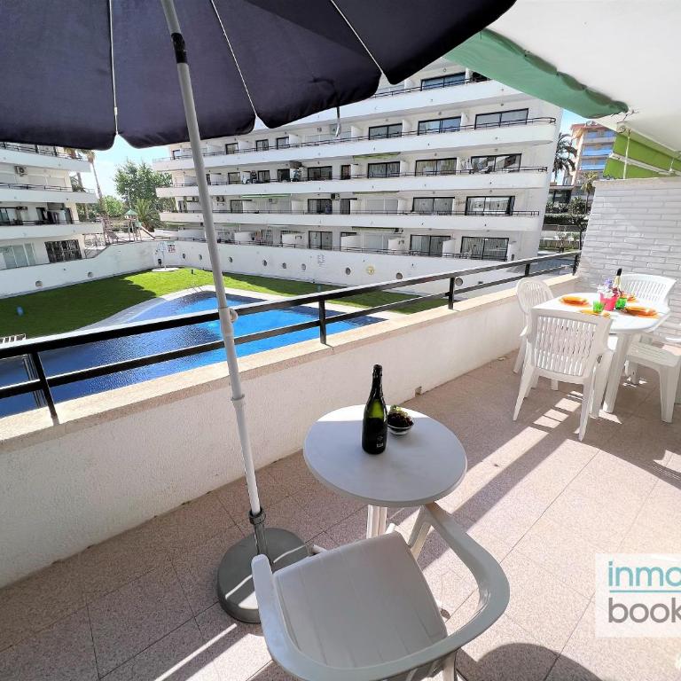 Montecarlo Salou, piscina y céntrico - Apartamento de 2 dormitorios - 20