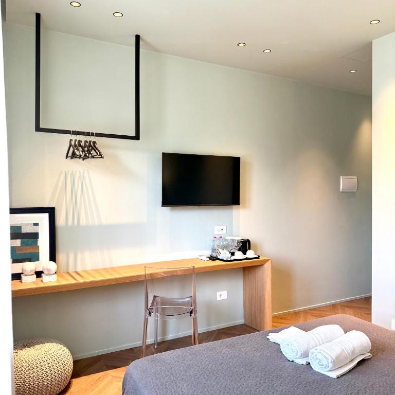 Four Rooms Catania - Economy Double Room - 5