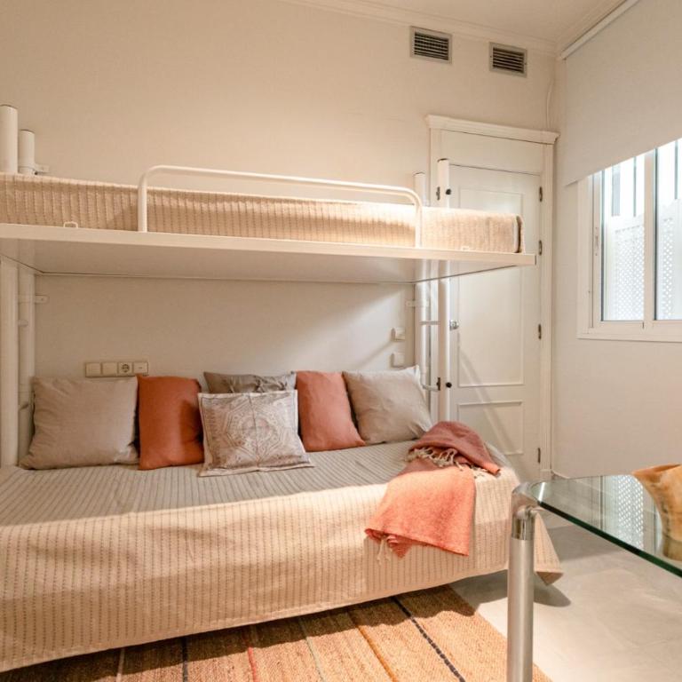 GoToSeville San Bernardo - Standard Double or Twin Room without kitchen - 1