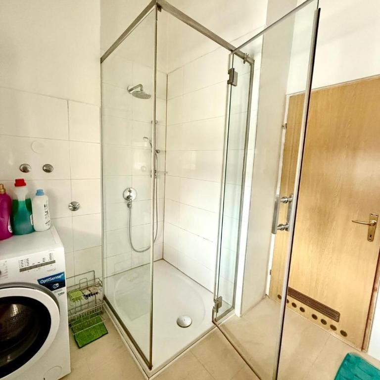 Sarajevo Apartment Gallery View - One-Bedroom Apartment - 10