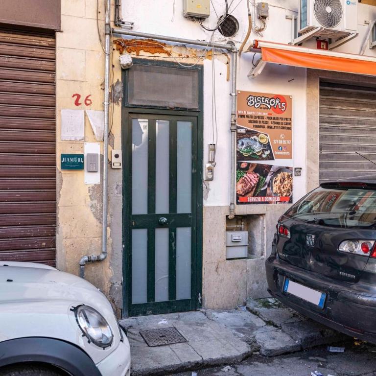 GuestHost - Hamuri Holiday House - Heart of Palermo - One-Bedroom Apartment with Balcony - 14