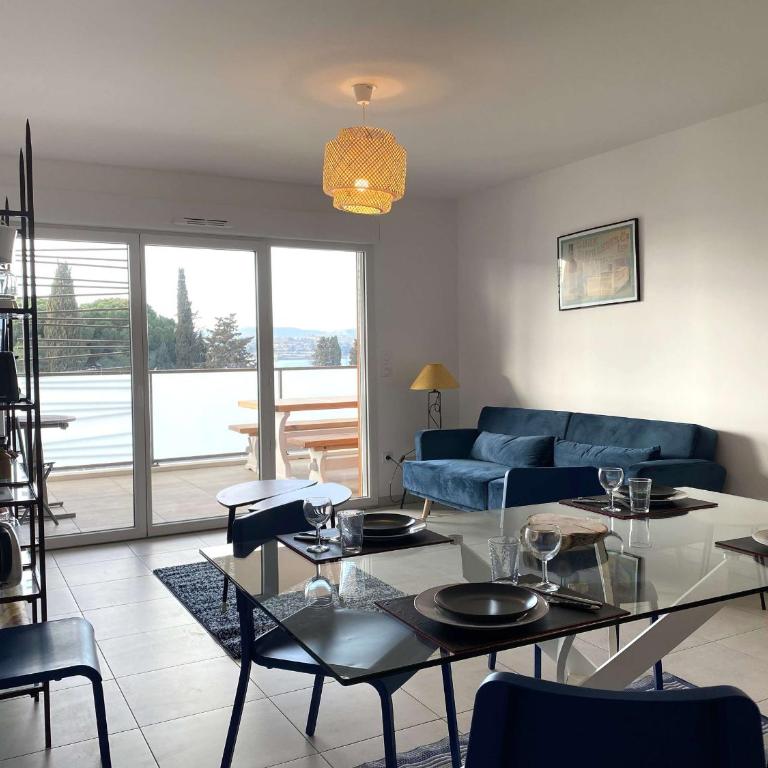 Appartement T3 moderne avec grande terrasse à Balaruc-les-Bains - FR-1-553-293 - Apartment - 7