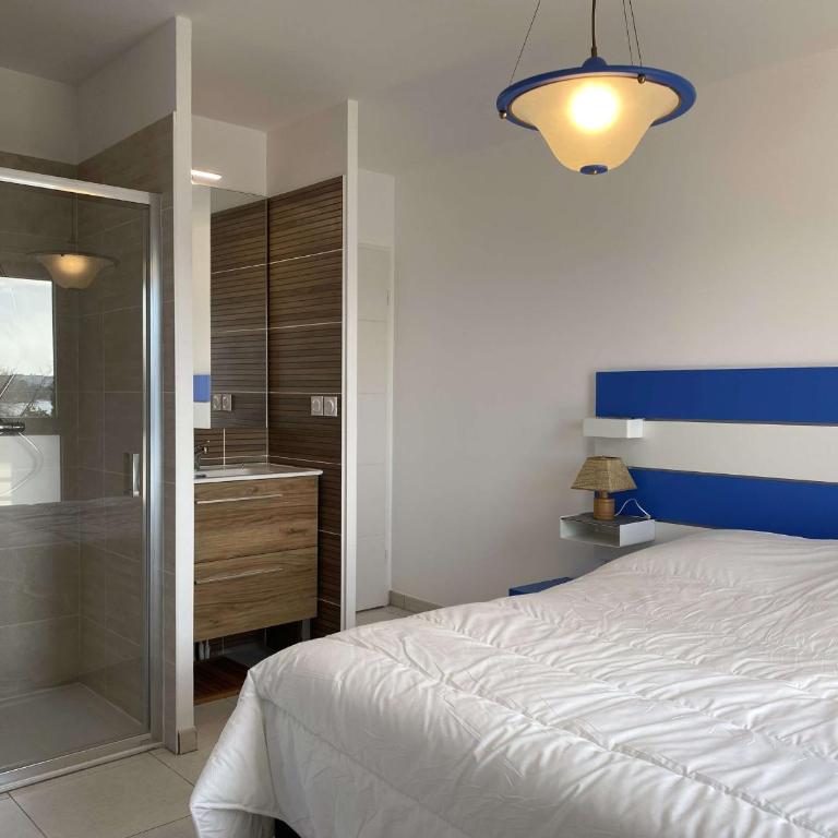 Appartement T3 moderne avec grande terrasse à Balaruc-les-Bains - FR-1-553-293 - Apartment - 17