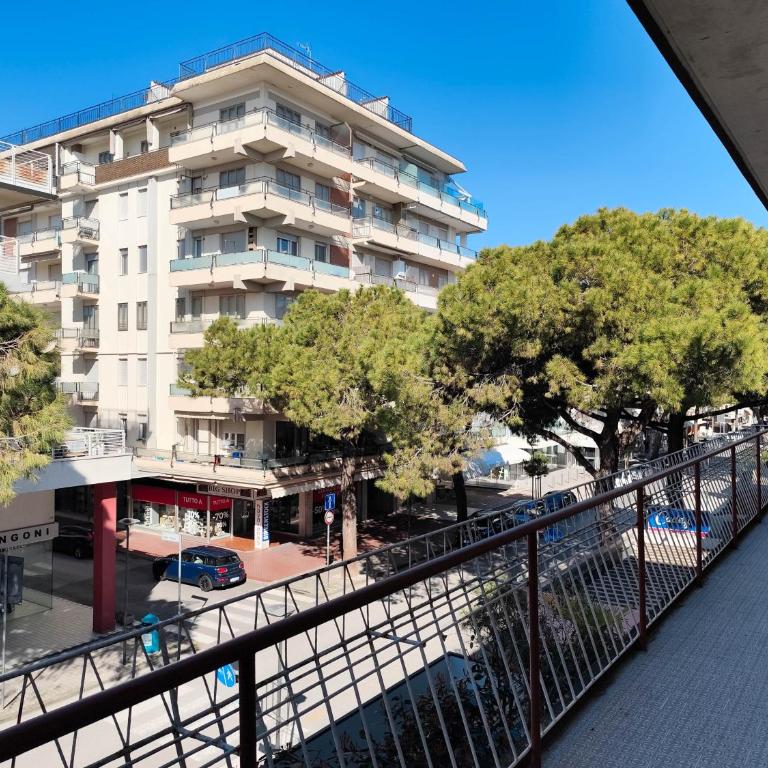 CONDOMINIO GUSSO - Appartamento con 2 Camere da Letto - 12