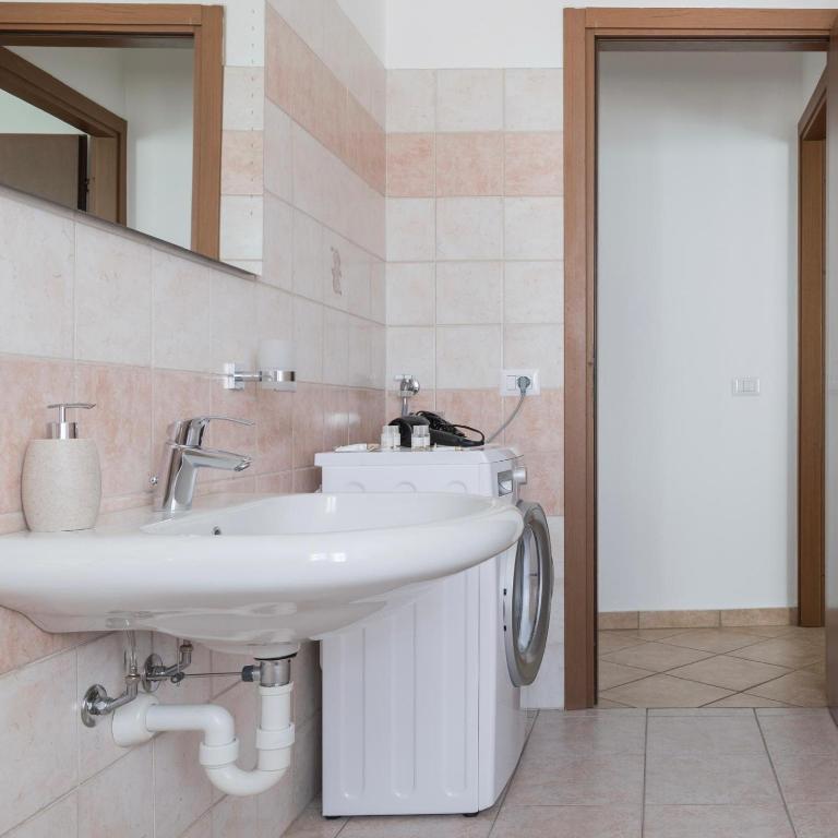 Aura-Elegant Residence in the Heart of Como - Appartamento Standard - 21