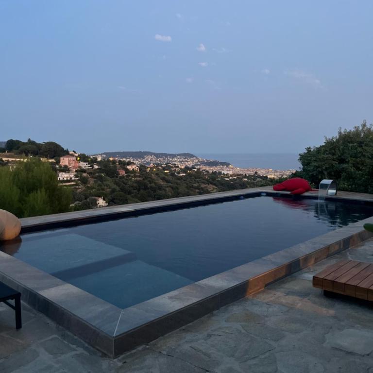 Villa location saisonniere - Villa 3 Chambres - 2