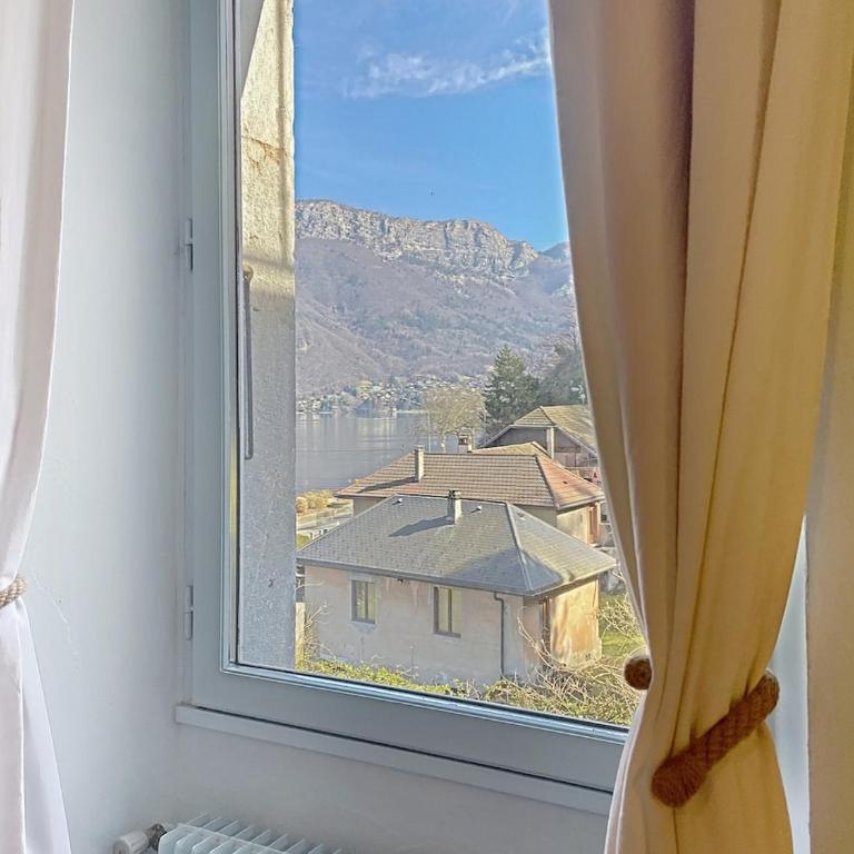 Le Cocon de Colmyr - Vue sur le lac - Parking privé - Appartamento con 2 Camere da Letto e Vista Lago - 13