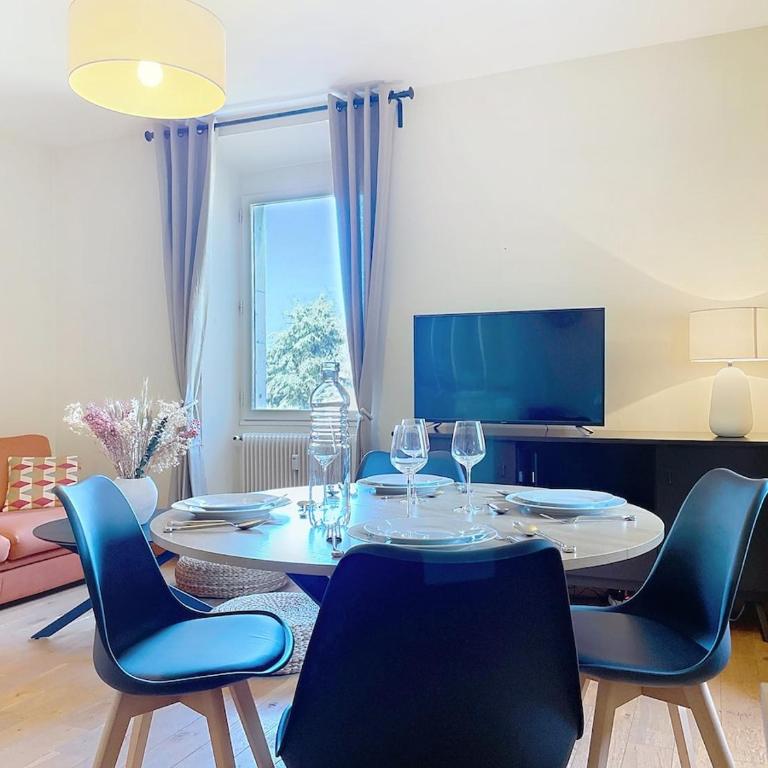 Le Cocon de Colmyr - Vue sur le lac - Parking privé - Appartamento con 2 Camere da Letto e Vista Lago - 8