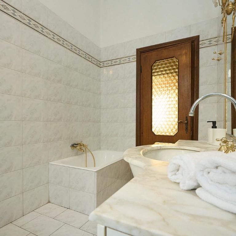 Vintage House - 2 Minutes Walk From Central Station - Appartamento con 3 Camere da Letto - 24