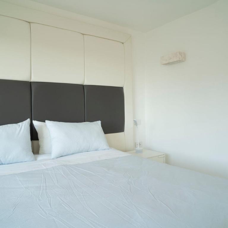 Caravaggio Luxury Apartment - Appartamento con 2 Camere da Letto e Balcone - 43